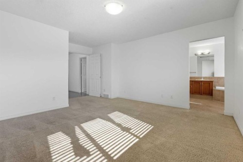 45 Everglen Crescent Sw, Calgary, AB - Indoor Photo Showing Other Room