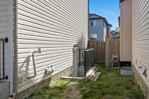 45 Everglen Crescent Sw, Calgary, AB - Outdoor With Exterior