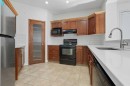 45 Everglen Crescent Sw, Calgary, AB  - Indoor Photo Showing Kitchen 