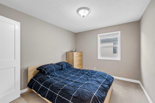 28 Panamount Common Nw, Calgary, AB - Indoor Photo Showing Bedroom