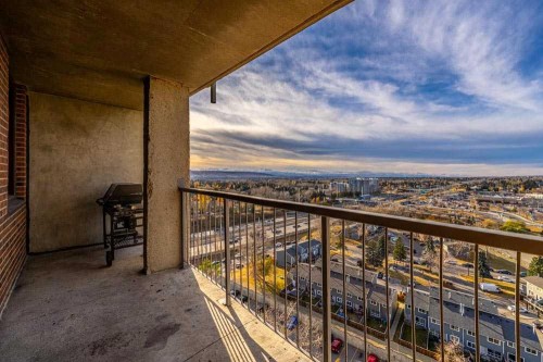 1709-4944 Dalton Drive Nw, Calgary, AB - Outdoor With Balcony With View