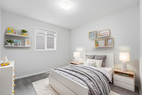 1096 Hillcrest Lane Sw, Airdrie, AB - Indoor Photo Showing Bedroom