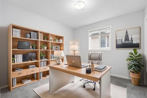 1096 Hillcrest Lane Sw, Airdrie, AB - Indoor Photo Showing Office