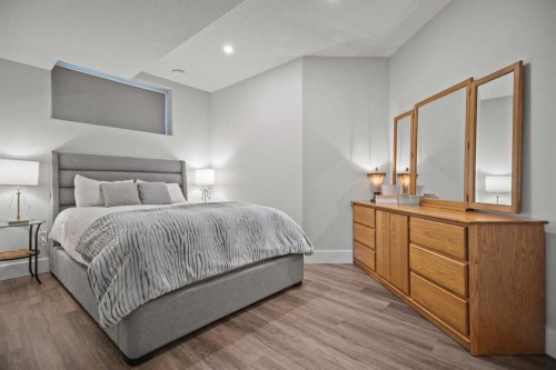 51 Cimarron Springs Circle, Okotoks, AB - Indoor Photo Showing Bedroom