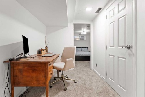 43 Sunset Crescent, Okotoks, AB - Indoor Photo Showing Office