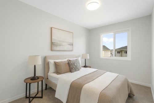 135 Creekview Gardens Sw, Calgary, AB - Indoor Photo Showing Bedroom