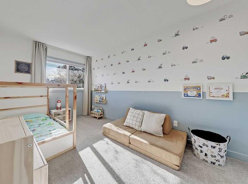 2-2127 34 Avenue Sw, Calgary, AB - Indoor