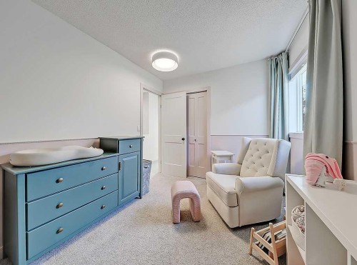 2-2127 34 Avenue Sw, Calgary, AB - Indoor