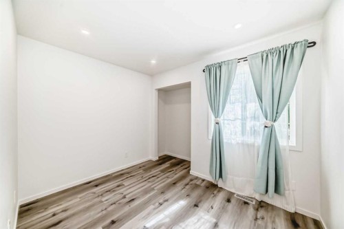 12650 Coventry Hills Way Ne, Calgary, AB - Indoor Photo Showing Other Room