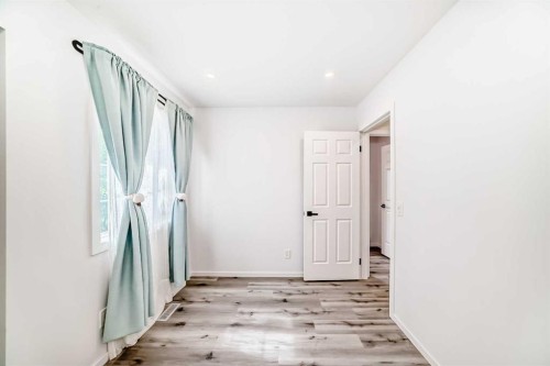 12650 Coventry Hills Way Ne, Calgary, AB - Indoor Photo Showing Other Room