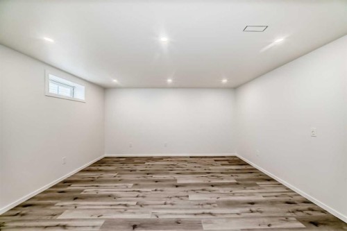 12650 Coventry Hills Way Ne, Calgary, AB - Indoor