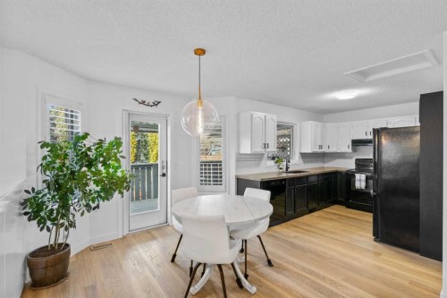 104 Hampshire Close Nw, Calgary, AB - Indoor