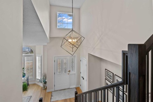 104 Hampshire Close Nw, Calgary, AB - Indoor Photo Showing Other Room