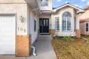 104 Hampshire Close Nw, Calgary, AB  - Outdoor With Facade 