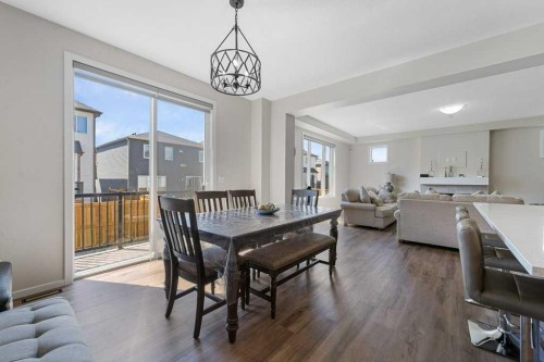 2091 Windbury Crescent Sw, Airdrie, AB - Indoor