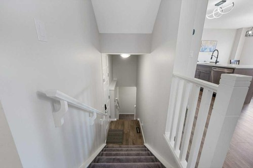 2091 Windbury Crescent Sw, Airdrie, AB - Indoor Photo Showing Other Room