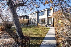 3731 43 Street SW Calgary, AB T2E 3P7