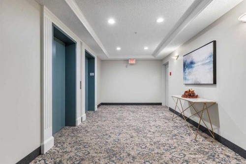 206-2144 Paliswood Road Sw, Calgary, AB - Indoor Photo Showing Other Room