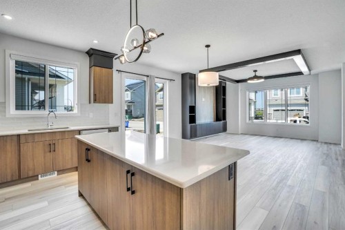 131 Cityside View Ne, Calgary, AB - Indoor Photo Showing Kitchen