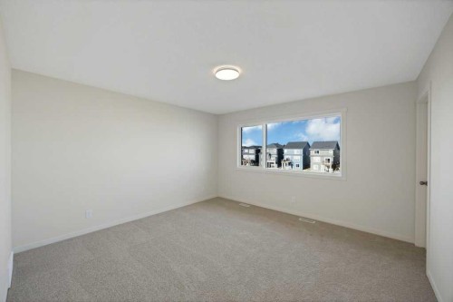 537 Chelsea Gardens, Chestermere, AB - Indoor Photo Showing Other Room