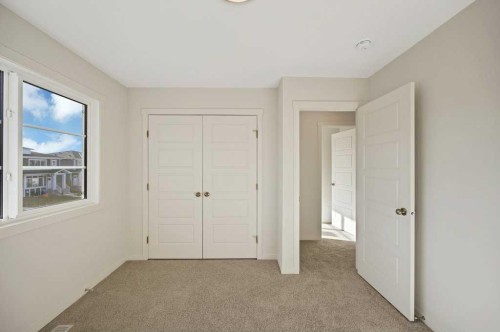 537 Chelsea Gardens, Chestermere, AB - Indoor Photo Showing Other Room