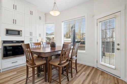 238 Somerglen Way Sw, Calgary, AB - Indoor Photo Showing Dining Room