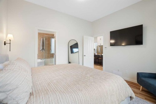 238 Somerglen Way Sw, Calgary, AB - Indoor Photo Showing Bedroom