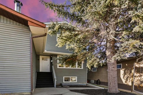 1613 43 Street Sw, Calgary, AB - Outdoor