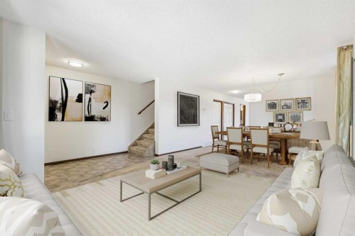 1613 43 Street Sw, Calgary, AB - Indoor Photo Showing Living Room