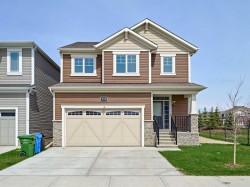 254 Carringham Road NW Calgary, AB T3P 1V2