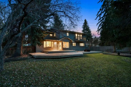 723 Willamette Drive Se, Calgary, AB - Outdoor