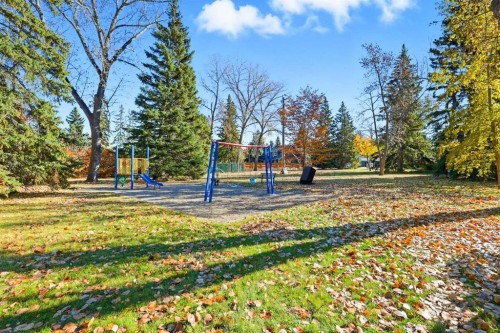 723 Willamette Drive Se, Calgary, AB - Outdoor With View