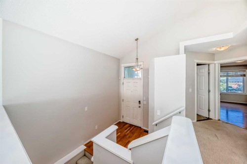 205 Panora Close Nw, Calgary, AB - Indoor Photo Showing Other Room