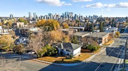 2524 17a Street  Calgary, AB T2T 4S4