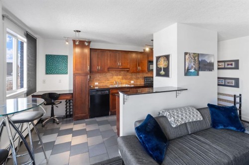 406-1420 Memorial Drive Nw, Calgary, AB - Indoor