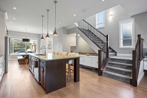1906 22 Avenue Nw, Calgary, AB - Indoor Photo Showing Kitchen With Upgraded Kitchen