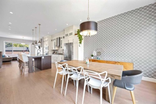 1906 22 Avenue Nw, Calgary, AB - Indoor