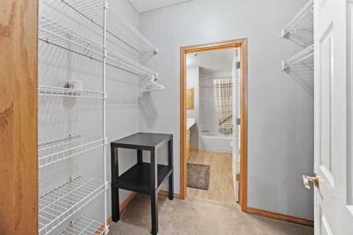 207-200 Lincoln Way Sw, Calgary, AB - Indoor With Storage