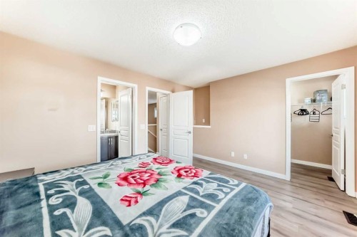 367 Auburn Crest Way Se, Calgary, AB - Indoor Photo Showing Bedroom