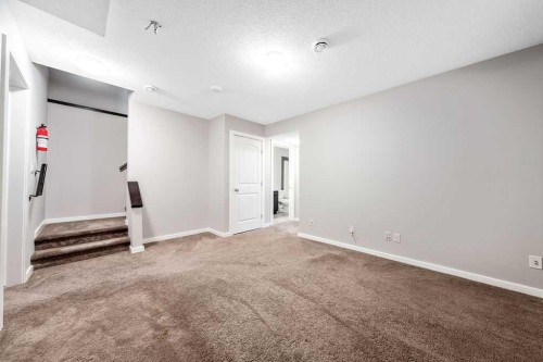 37 Marquis Common Se, Calgary, AB - Indoor Photo Showing Other Room