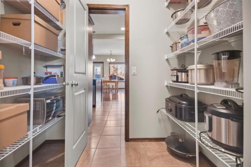 508 Everbrook Way Sw, Calgary, AB - Indoor