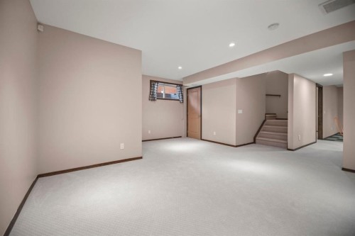 508 Everbrook Way Sw, Calgary, AB - Indoor