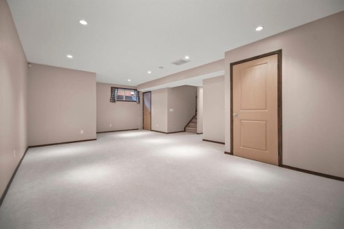 508 Everbrook Way Sw, Calgary, AB - Indoor
