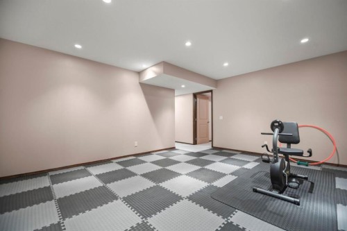 508 Everbrook Way Sw, Calgary, AB - Indoor