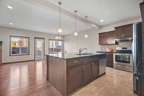 508 Everbrook Way Sw, Calgary, AB - Indoor Photo Showing Kitchen With Stainless Steel Kitchen