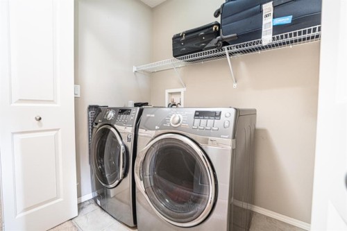 269 Skyview Shores Manor Ne, Calgary, AB - Indoor Photo Showing Laundry Room