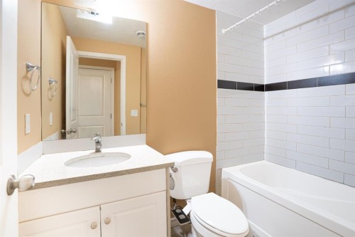 269 Skyview Shores Manor Ne, Calgary, AB - Indoor Photo Showing Bathroom