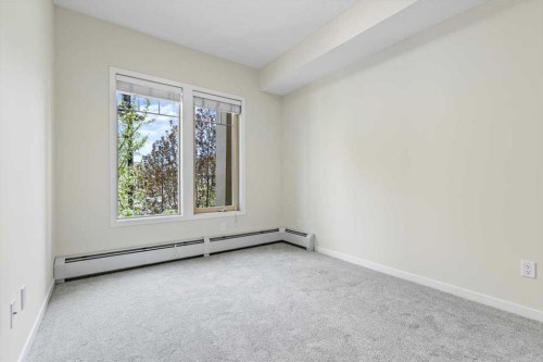 218-10 Mahogany Mews Se, Calgary, AB - Indoor Photo Showing Other Room