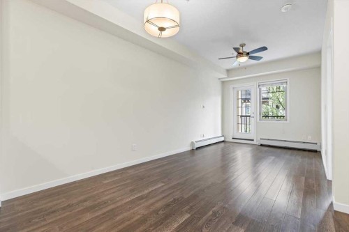 218-10 Mahogany Mews Se, Calgary, AB - Indoor Photo Showing Other Room