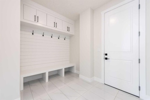 22 Cimarron Estates Gate, Okotoks, AB - Indoor Photo Showing Other Room